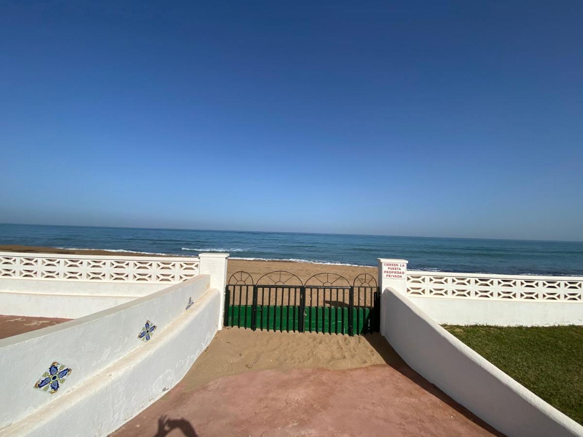 Atico En Primerisima Linea De Playa!!! Denia Eksteriør bilde